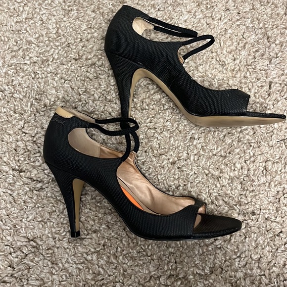 Diesel Heels - Picture 3 of 9